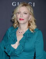courtney_love_2016_lacma_art_and_film_gala_in_los_angeles_13.jpg