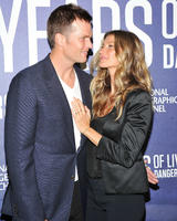 Gisele_Bundchen__National_Geographics_Years_Of_Living_Dangerously_Premiere__02.jpg