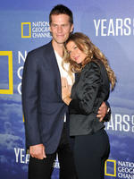 Gisele_Bundchen__National_Geographics_Years_Of_Living_Dangerously_Premiere__11.jpg