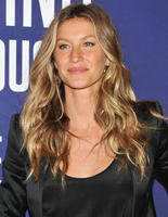 Gisele_Bundchen__National_Geographics_Years_Of_Living_Dangerously_Premiere__29.jpg