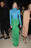 martha_hunt_cfda_vogue_fashion_fund_awards_at_spring_studios_in_new_york_city_11_07_2016_5.jpg