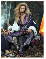 Harper_s_Bazaar_Germany___Dez2016_Jan2017_page_009.jpg