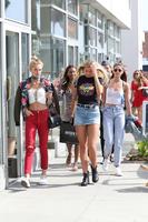Romee_Strijd_Taylor_Hill_and_Jasmine_Tookes_at_The_Butchers_Daughter__06.jpg