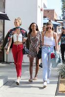 Romee_Strijd_Taylor_Hill_and_Jasmine_Tookes_at_The_Butchers_Daughter__19.jpg