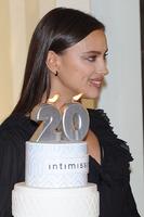 ishayk171116ZNimage6.13ae78f913449d61060dbca1025caec1.jpg