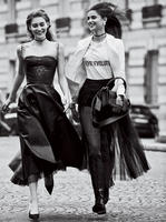05_Vogue_US_December_2016_Dior_Maria_Grazia_Chiuri_Grace_Elizabeth_Taylor_Hill_by_Patrick_Demarchelier.jpg
