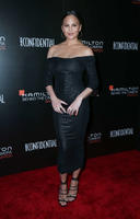 Chrissy_Teigen__Hamilton_Behind_The_Camera_Awards_2016__05.jpg