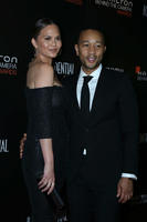Chrissy_Teigen__Hamilton_Behind_The_Camera_Awards_2016__09.jpg