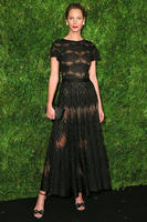 hbz_parties_museum_of_modern_art_film_benefit_christy_turlington.jpg