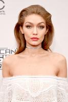 Gigi_Hadid_2016_American_Music_Awards__1_.jpg