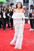 Gigi_Hadid_2016_American_Music_Awards__5_.jpg