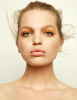 daphne_groeneveld_by_natth_jaturapahu_for_vogue_thailand_march_2016_1.jpg
