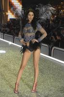 Bella_Hadid.jpg