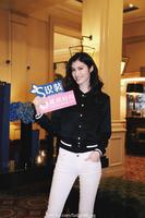 CANDIDS_PRESS_IFENG_VS_NOV16_SUI1.jpg