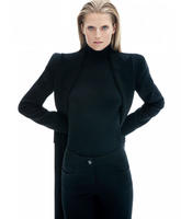 harpers_bazaar_us_september_2012_toni_garrn_by_daniel_jackson_01.jpg