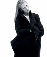 harpers_bazaar_us_september_2012_toni_garrn_by_daniel_jackson_08.jpg