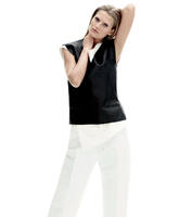 harpers_bazaar_us_september_2012_toni_garrn_by_daniel_jackson_09.jpg