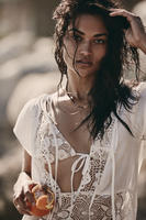 resort_2016_swim__5_.jpg