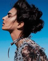 vogue_spain_february_2017_emily_ratajkowski_by_miguel_reveriego_09.jpg