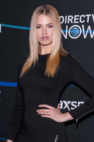 Hailey_Clauson_04.jpg