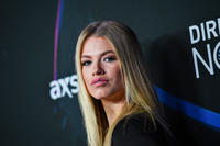 Hailey_Clauson_09.jpg