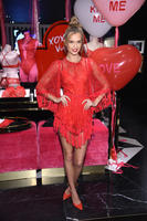 lingerie_valentines_day_2017_josephine_5th_avenue_event_3_victoria_secret_hi_res.jpg