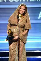 Beyonce_Knowles_2017_Grammys.jpg
