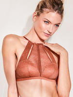 V601636_CROP1.jpg
