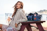 TommyxGigi_Spring_Summer_2017_Ad_Gigi_Hadid_by_Mikael_Jansson_07.jpg