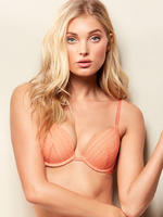 V602498_CROP1.jpg