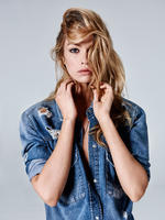 xTOPSHOP_DENIM_SS17_CAMPAIGN_HIGH_RES__11_.fbd609aa061e3f63cf7e5ab8655cb6f5.jpg