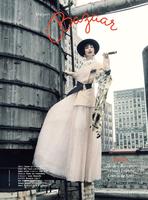 HarpersBazaarTailandia_Abril2017_LumaGrothe_phFrancescoVincenti_00.jpg
