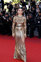 HQCelebCorner_Thylane_Blondeau_016.jpg