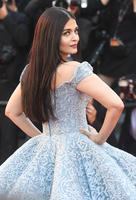 hqcelebcorner__108_.jpg