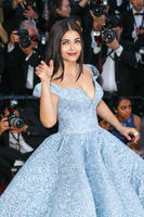 hqcelebcorner__134_.jpg