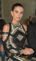 hqcelebcorner__64_.jpg