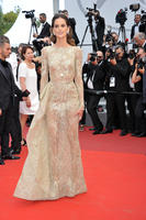40391028_hqcelebcorner_11.jpg