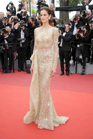 40391056_hqcelebcorner_31.jpg