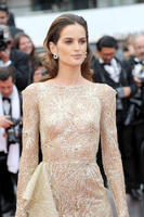 40391058_hqcelebcorner_33.jpg