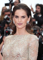 40391079_hqcelebcorner_46.jpg
