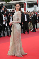 40391095_hqcelebcorner_58.jpg