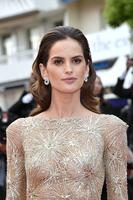 40391115_hqcelebcorner_72.jpg