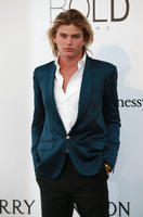 hqcelebcorner__9_.jpg