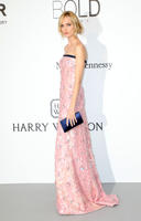 hqcelebcorner__5_.jpg