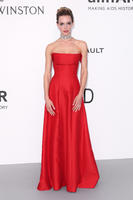 hqcelebcorner__12_.jpg