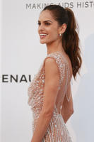 hqcelebcorner_33.jpg