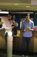 44459372_44321859_hqcelebcorner_77.jpg