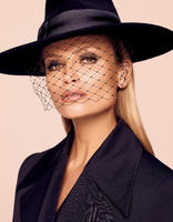 vogue_japan_september_2017_02_natasha_poly_by_luigi_iango.27acc7dd8d2cdd7db86ae1d733461eb2.jpg