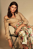 instyle_march_2017_isabeli_fontana_by_hanna_tveite_02.jpg