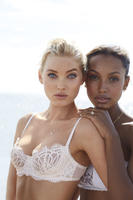 lingerie_summer_2017_angels_white_hot_collection_3_victorias_secret_hi_res.jpg